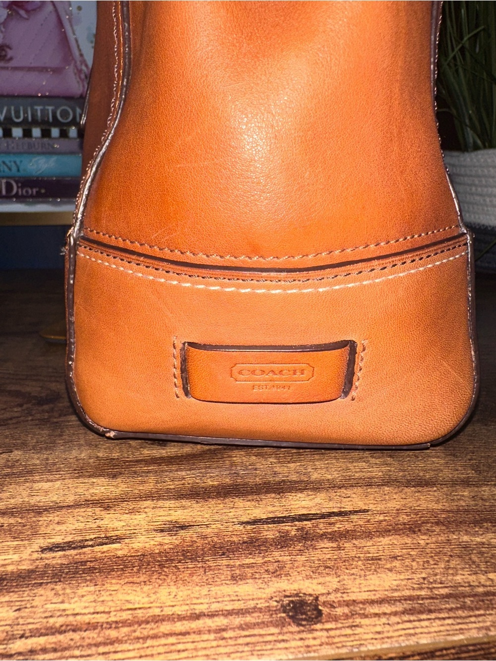 Coach Tiffany Turnlock Carryall 2007 - Picture 7 of 16